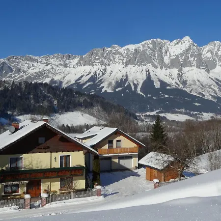 Vesna S Apartament Oblarn